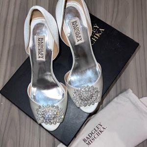 Badgley Mischka White Satin Heels